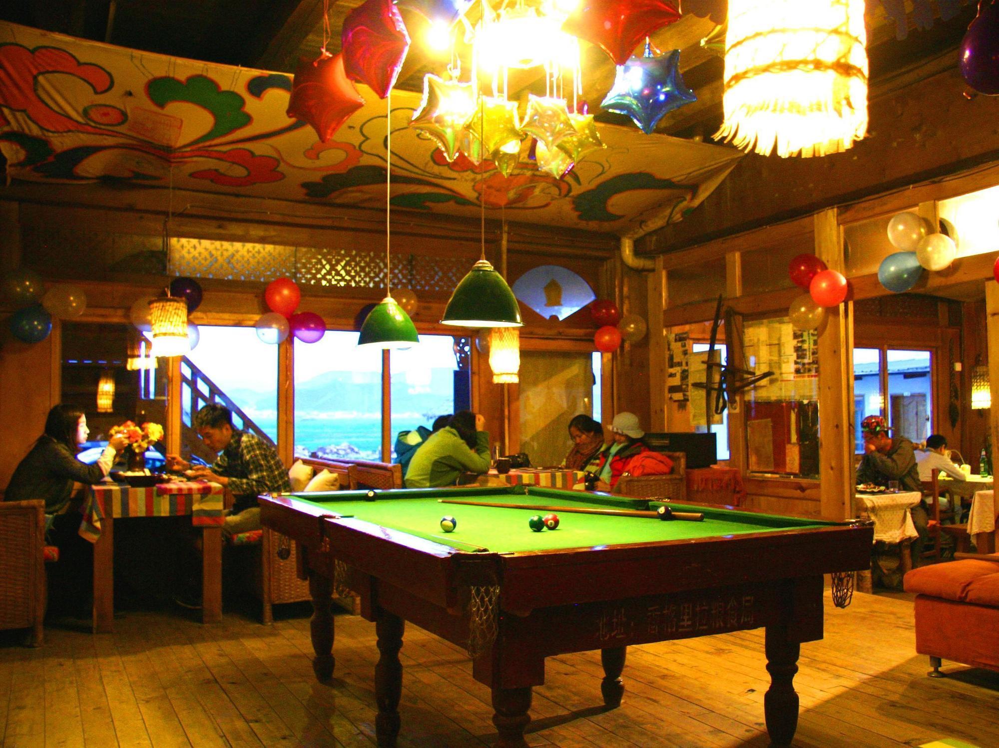Shangri-La Lao Shay Youth Hostel Exteriér fotografie