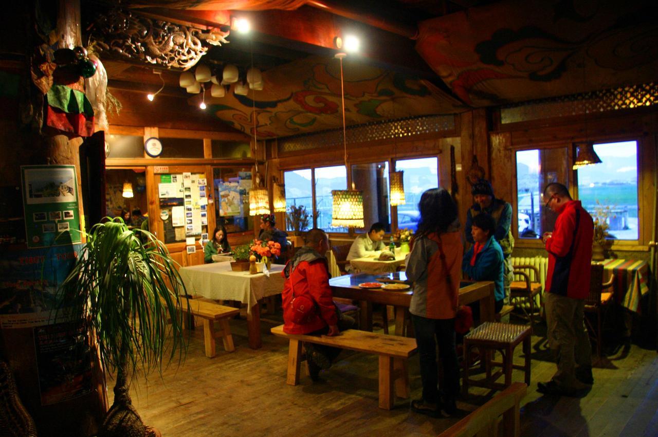 Shangri-La Lao Shay Youth Hostel Exteriér fotografie